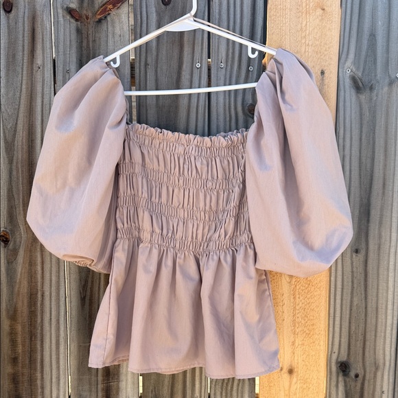 Vine & Love Puff Sleeve Smocked Crop Top - Beige - Picture 4 of 4